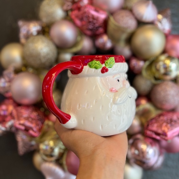 ✨NEW🎅🏼Holiday Time Santa Claus Christmas Mug🎄 - Picture 3 of 16